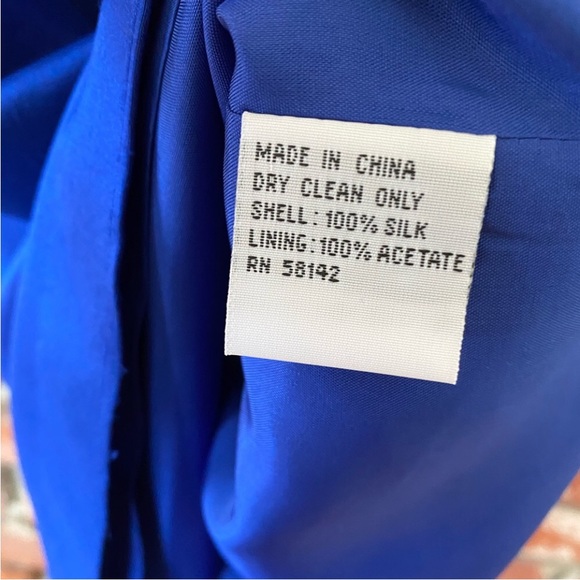 🌺❤️Host Pick❤️🌺 Talbots 100% Pure Silk Dress - Picture 3 of 4